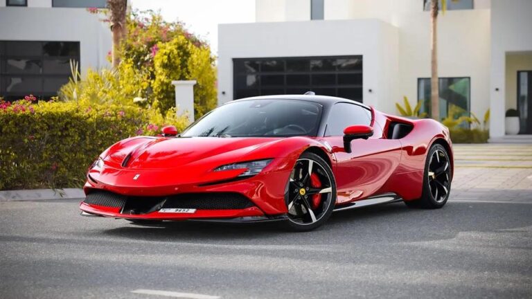 Rent Ferrari in Dubai: The Ultimate Supercar Experience in the City of Luxury